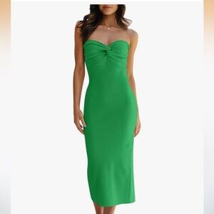 LILLUSORY Knitted Dresses Twisted Front Bodycon Dress with Back Slit